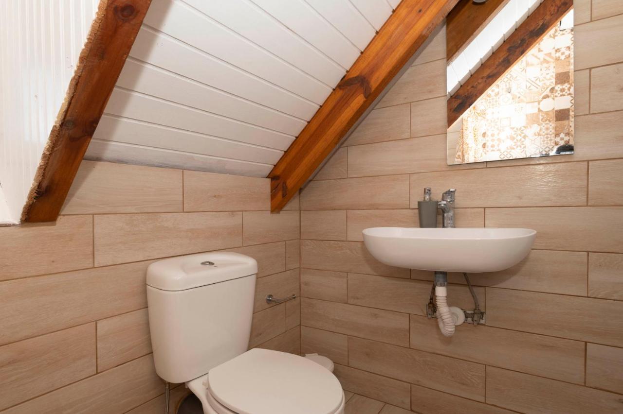Giorgos House Attic Apartment Gialova Luaran gambar